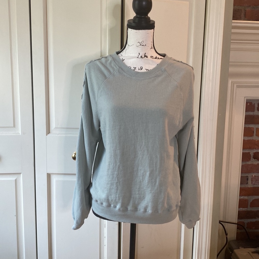 SO Loungewear Crewneck Lightweight Sweatshirt, Size XS, sage green